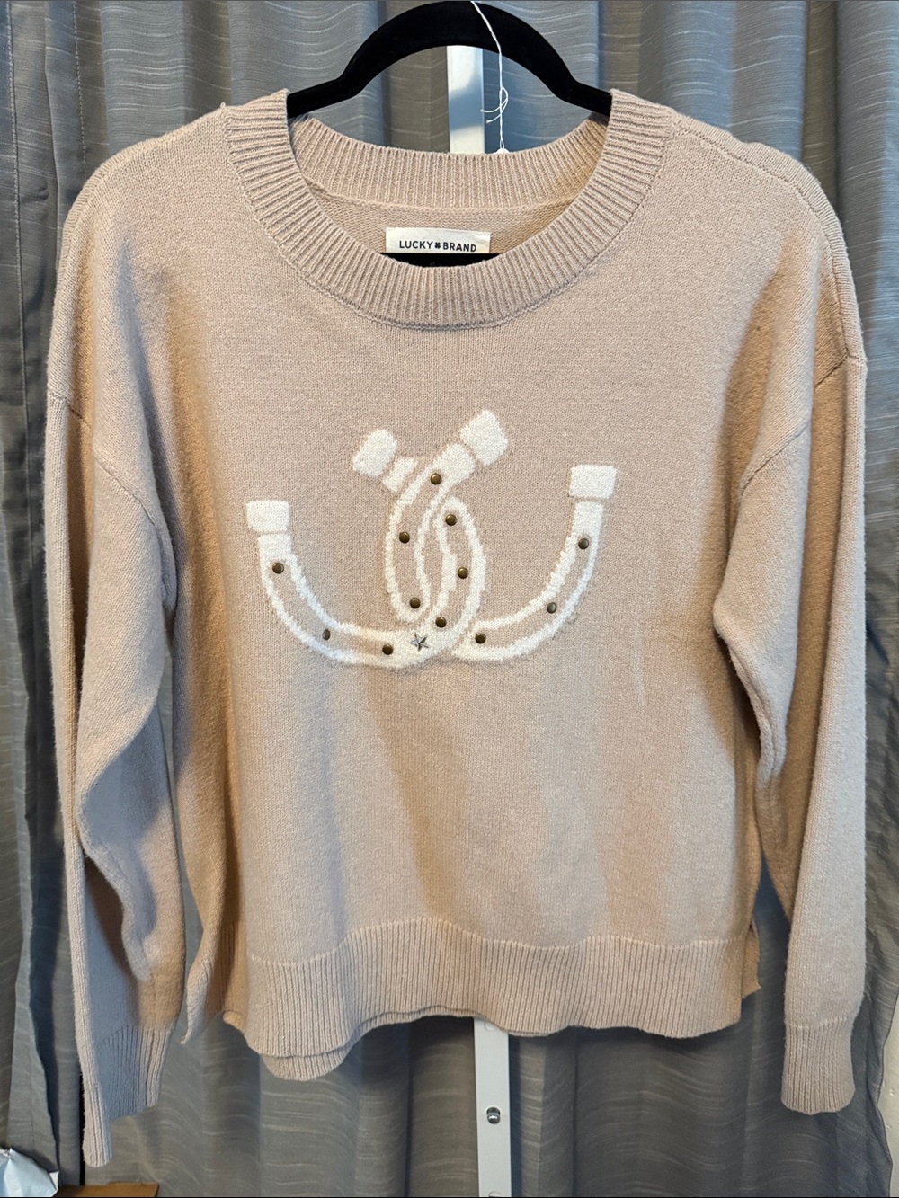 Lucky Brand Beige Crewneck Sweater with Embellished Horseshoe